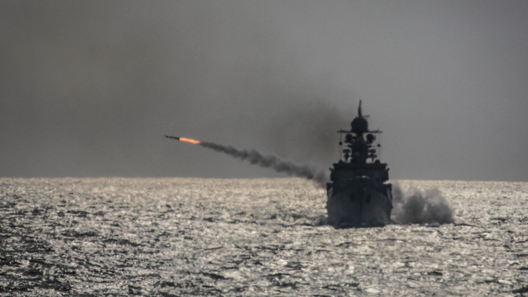 Главком ВМФ Моисеев: Каспийская флотилия получит корабли с высокоточным оружием Главком ВМФ Моисеев: Каспийская флотилия получит корабли с высокоточным оружием
