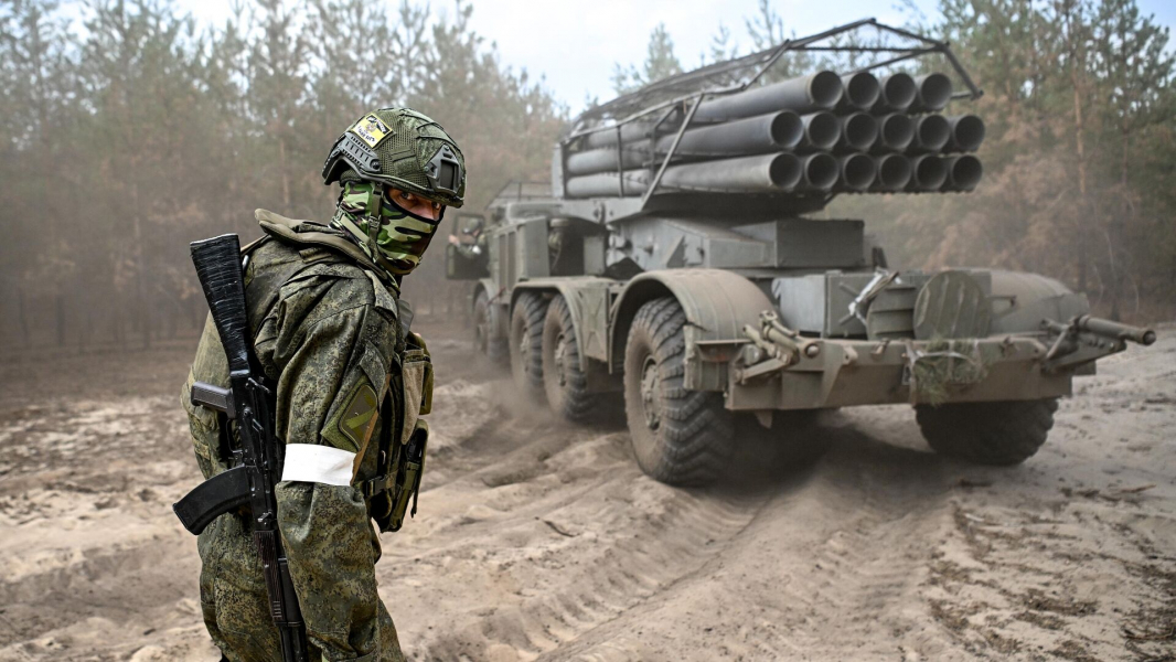 ВСУ потеряли до 110 военных и БТР М113 в зоне ответственности "Востока" ВСУ потеряли до 110 военных и БТР М113 в зоне ответственности "Востока"